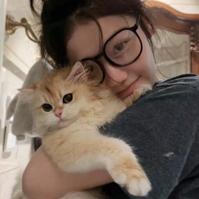 索女·丧尸·机关枪